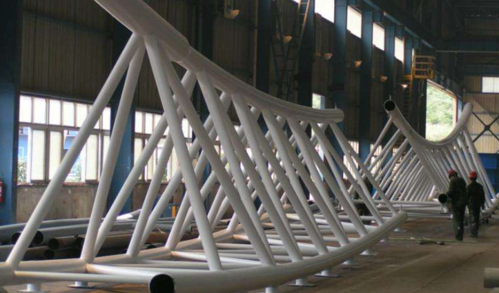 慈溪管廊钢结构与桁架结构的管道支架应该如何区分