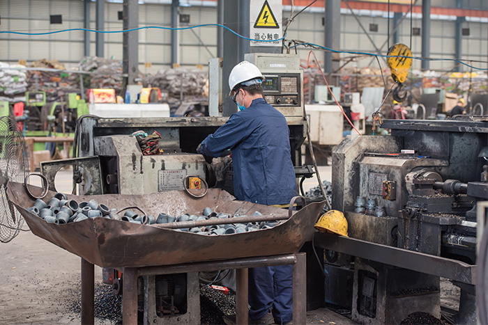 慈溪网架锥头车间